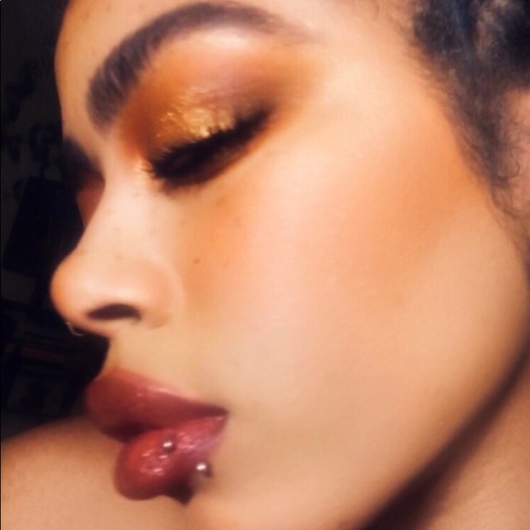 Meet your Posher, Sasha - Picture 2 of 3